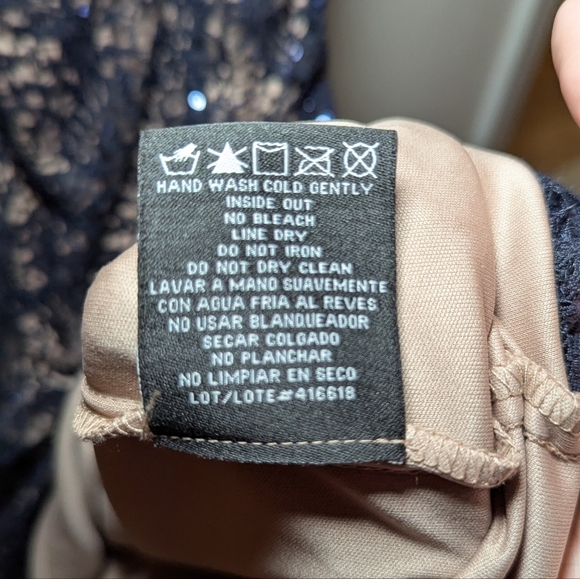 R&M Richards Navy Lace Sheath Dress Sleeveless Cocktail Sequins Size 20 - Picture 5 of 5